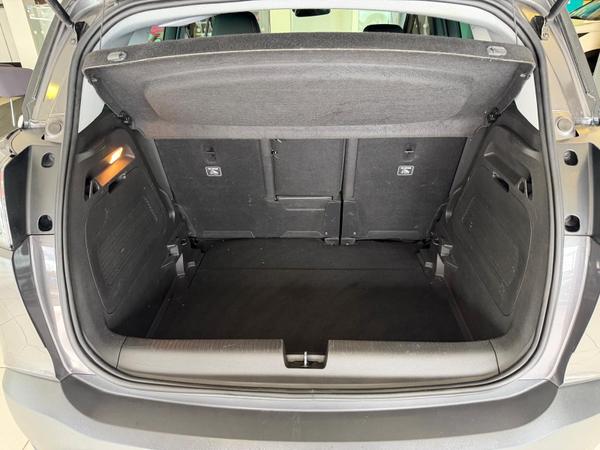 Used Vauxhall Crossland FD71UHH 8