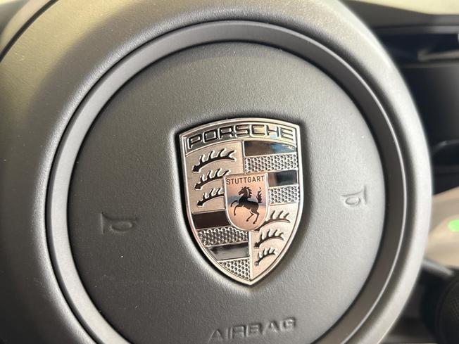 Porsche Macan Photo 41