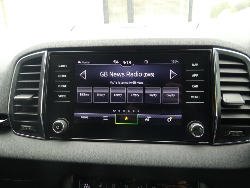 Skoda Karoq Photo 13215a2f-037d-48d0-bed0-5bb7821a9e38.jpg