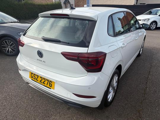 Volkswagen Polo Photo 134292b4-87d7-4c4a-b216-d6060938f232.jpg