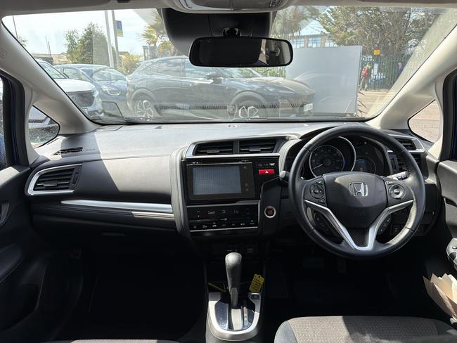 Honda Jazz Photo 135760ac-5557-4c26-885f-f9a3b564b06b.jpg