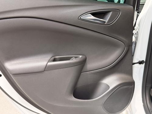 Vauxhall Astra Photo 135f741f-360a-417d-a96a-8e12bfe8f882.jpeg