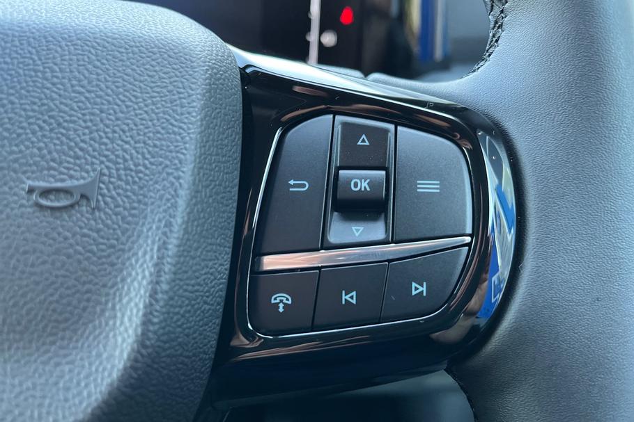 Used Ford TRANSIT CUSTOM CUSTOMLIML201 18