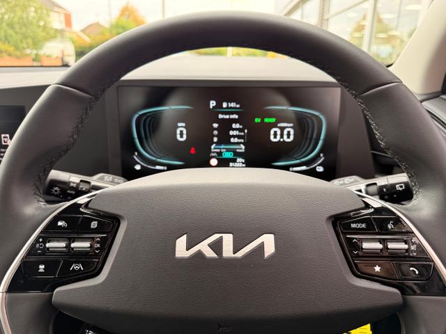 Kia Niro Photo 1372dc44-0bff-445e-b018-28bea566e666.jpg