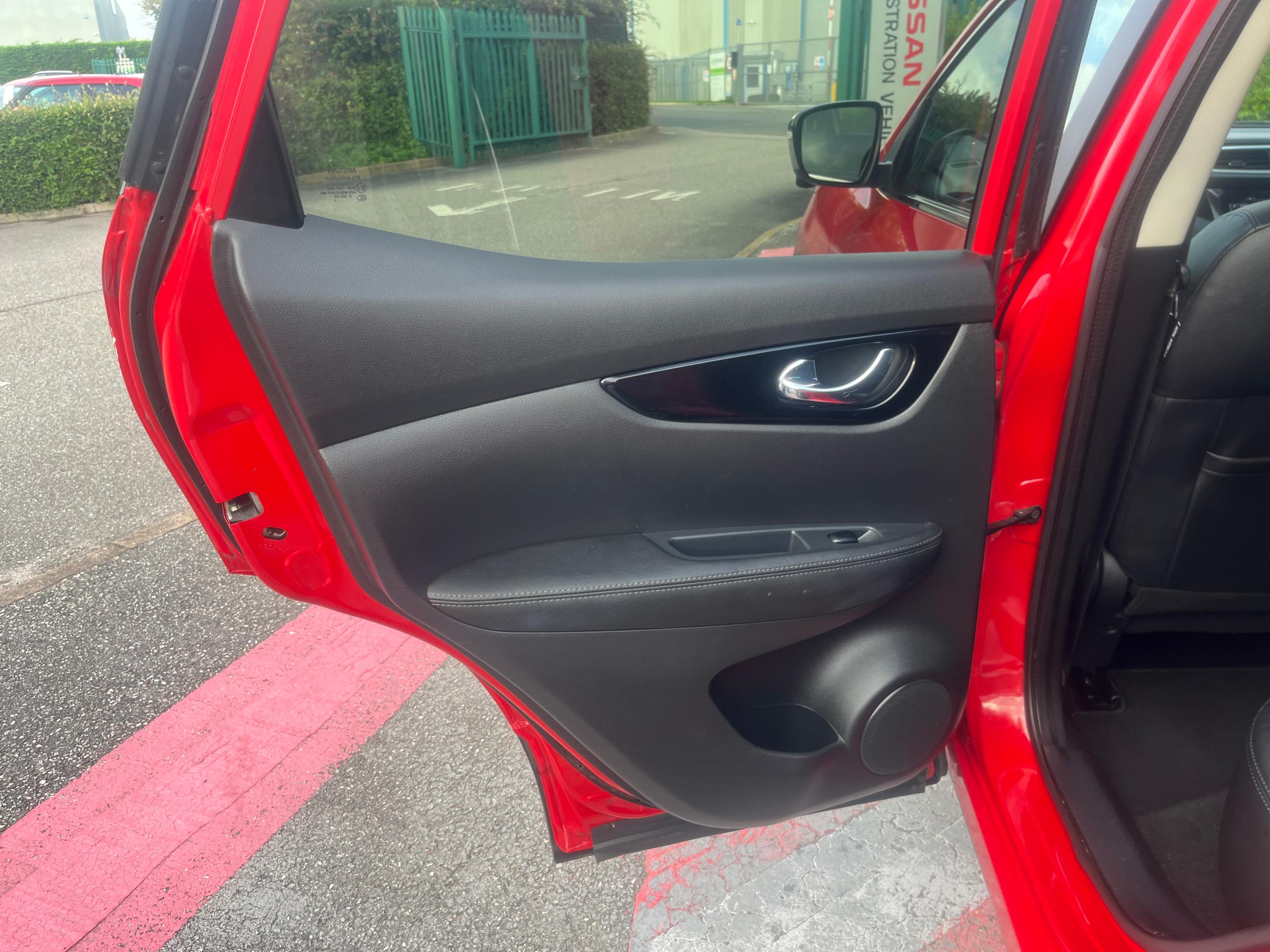 Nissan Qashqai Photo 9