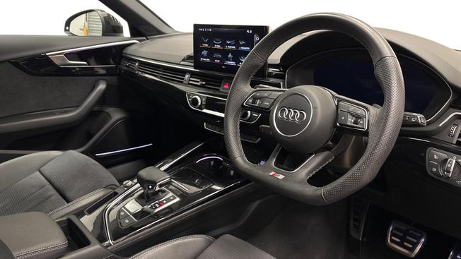 AUDI A4 Avant Photo 6