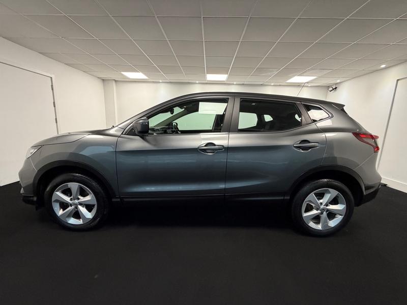 Nissan Qashqai Photo 13a57161-891a-4b47-9e99-452a24770167.jpg