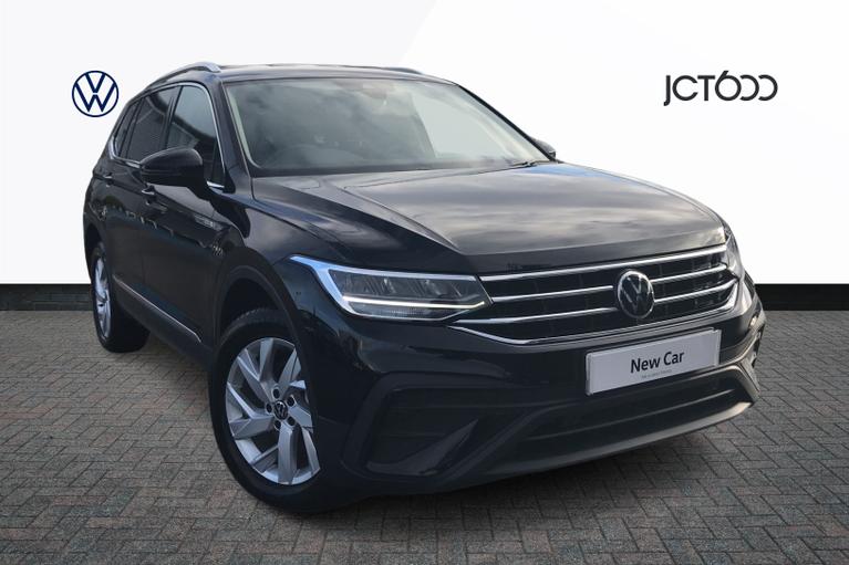 Used 2024 Volkswagen Tiguan Allspace Life 1.5 TSI 150PS 7-Speed DSG 5 Door Deep Black pearl at JCT600