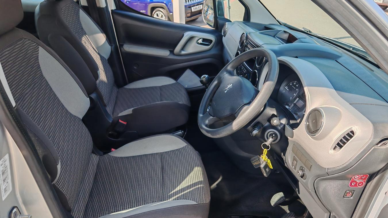 Used Peugeot Partner Tepee CE11BZB 6