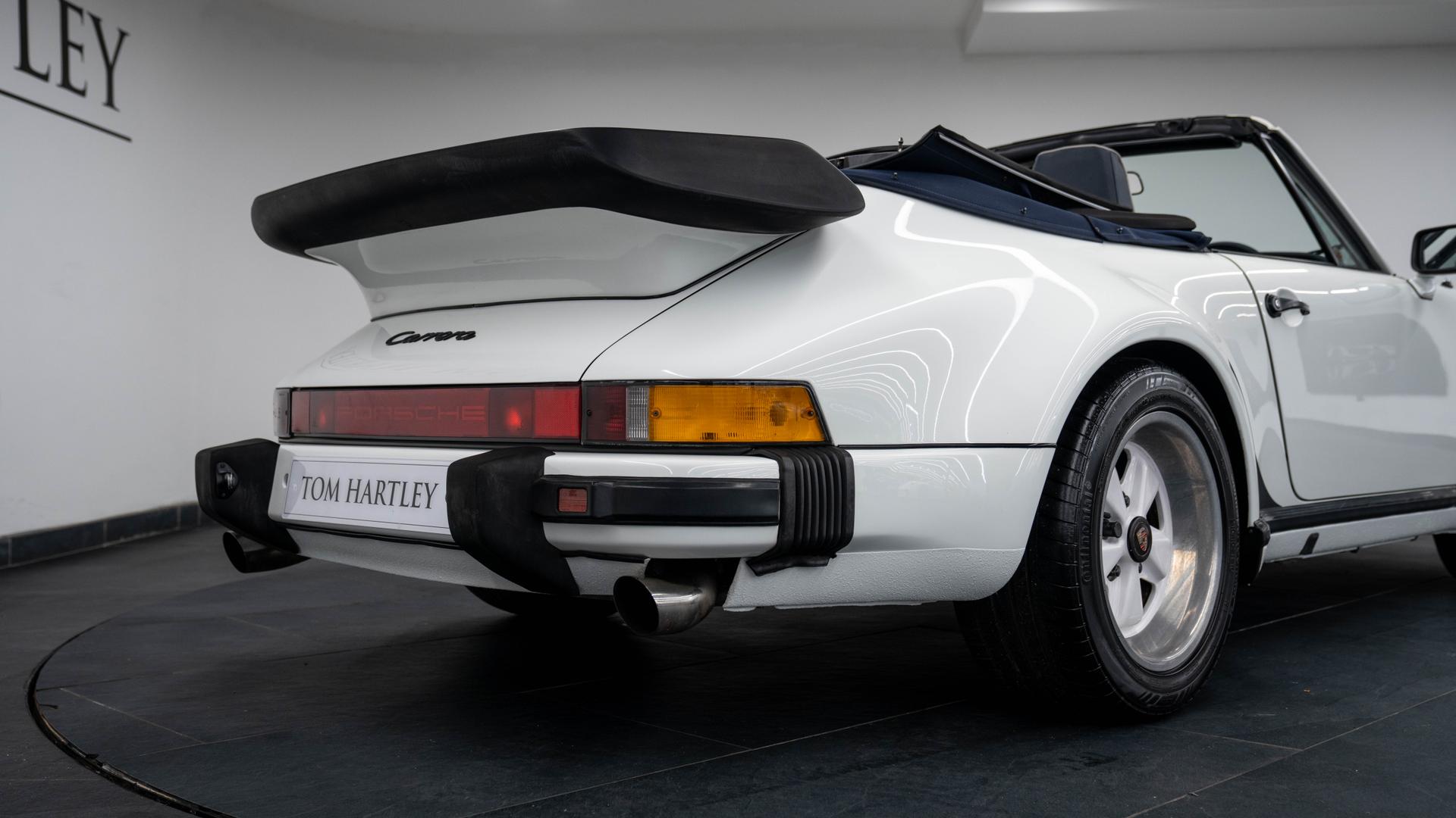 Porsche 911 Carrera Photo 13e40069-fa84-4cd3-9bd0-3b8ab86303e4.jpg