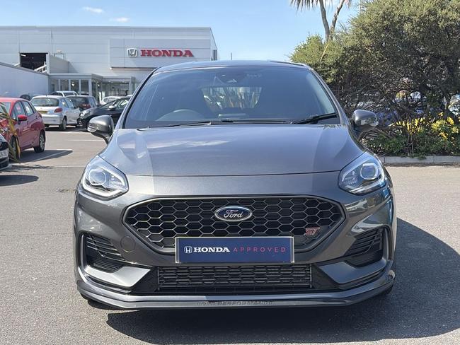 Ford FIESTA Photo 13fc5266-4c8c-40c5-9672-a45f697f977e.jpg