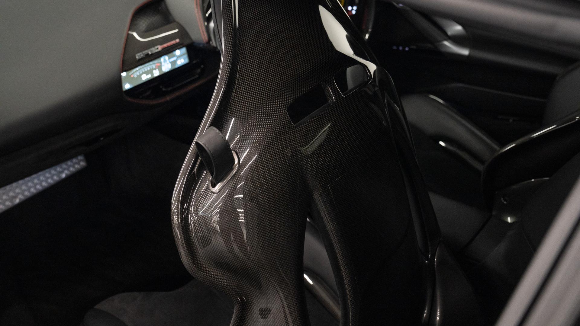 Ferrari SF90 Photo 140f10bf-d706-491f-945e-254bd39af733.jpg