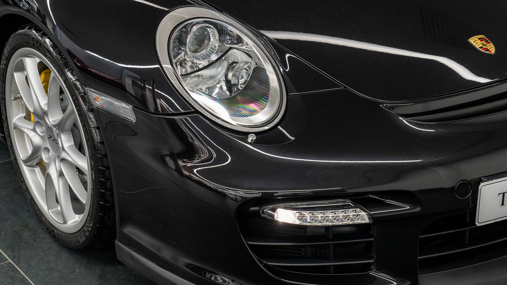 Porsche 911 Photo 14253f1f-2745-4345-82a8-ad8afbcc130c.jpg