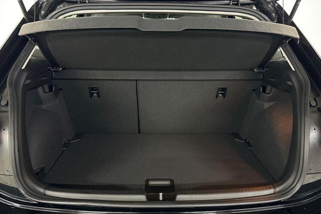 VOLKSWAGEN Polo Photo 12