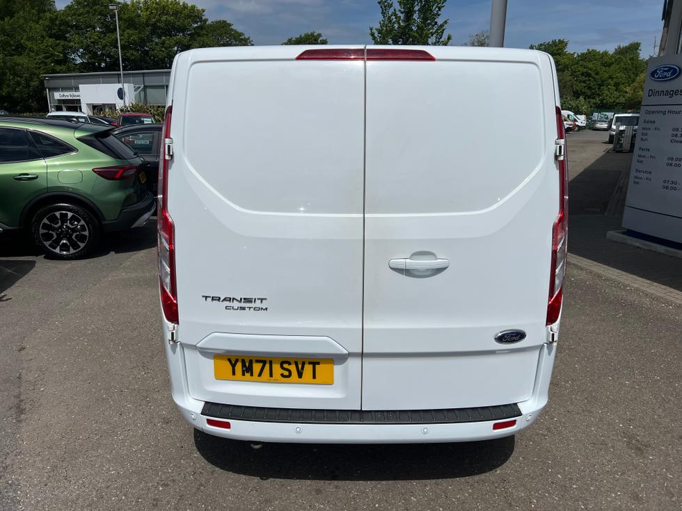 Ford Transit Custom Photo 14351848-7f14-4ed7-be0e-7a8f1209f147.jpeg