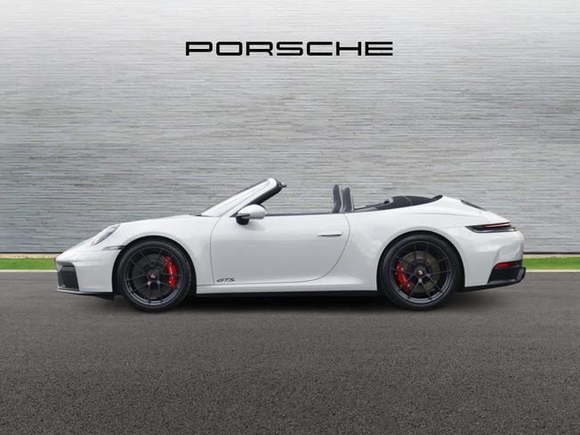 PORSCHE 911 Photo 4