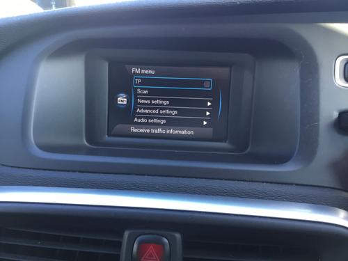 Volvo V40 Photo 14457c0a-d74f-4c12-98fe-41f98852ae7a.JPG