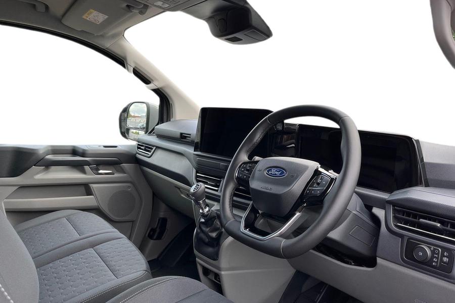 Ford TRANSIT CUSTOM Photo 14560b17-2848-4333-95ed-293c76225a55.jpg