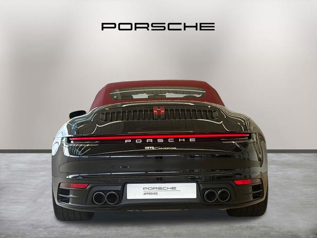 PORSCHE 911 Photo 11