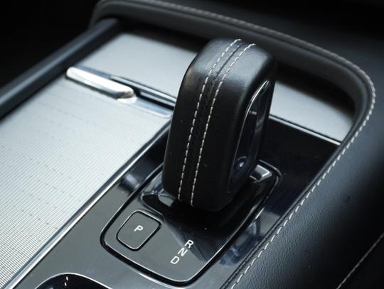 Volvo XC90 Photo 145f15d2-3e74-4d6d-afc3-c5b0d47ff4a4.jpg