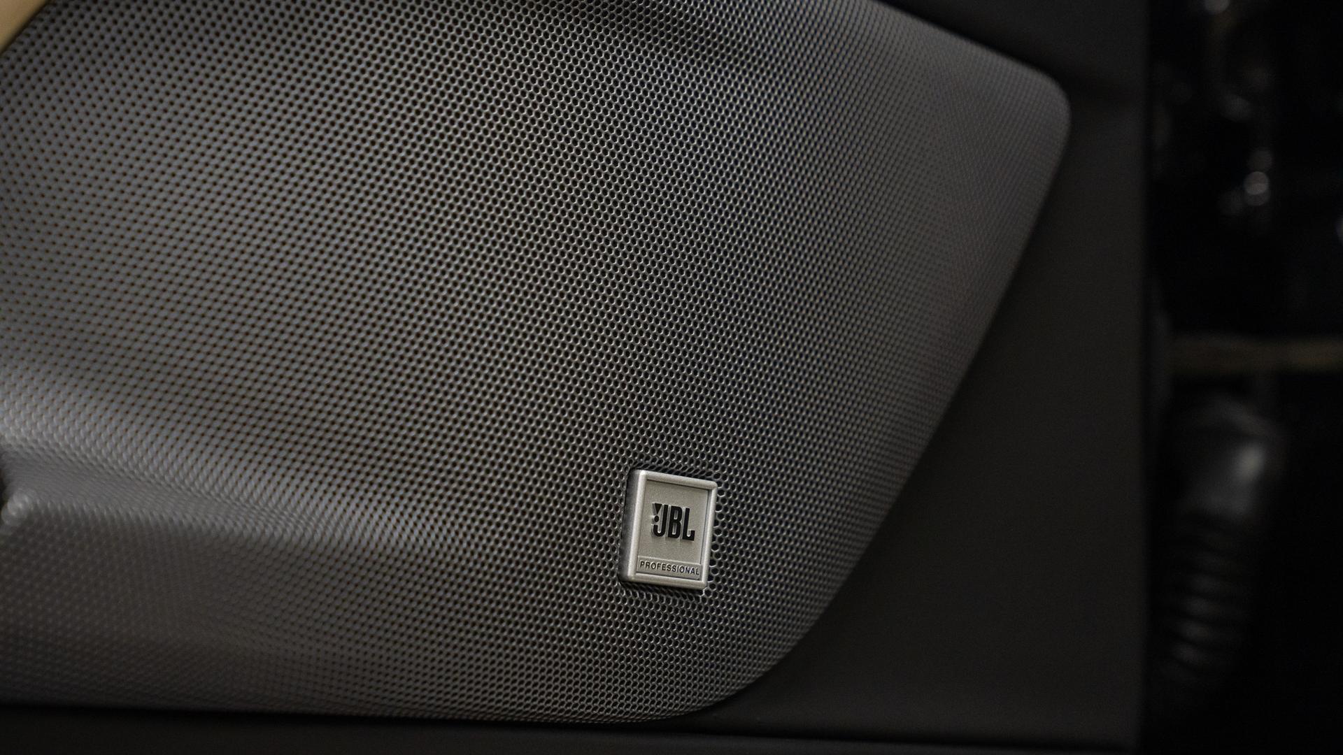 Ferrari GTC4 Lusso Photo 146f5462-9d95-460f-a27f-3788f6edea89.jpg