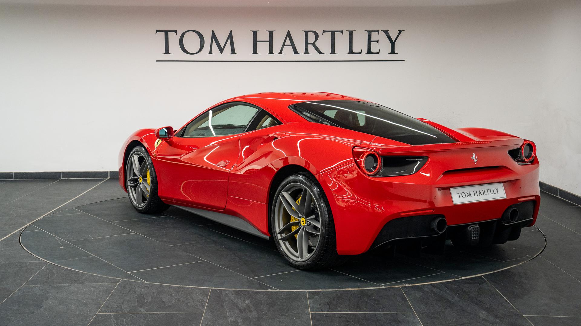 Ferrari 488 Photo 1473f048-5557-4ee2-a9d8-87bd9ad096aa.jpg