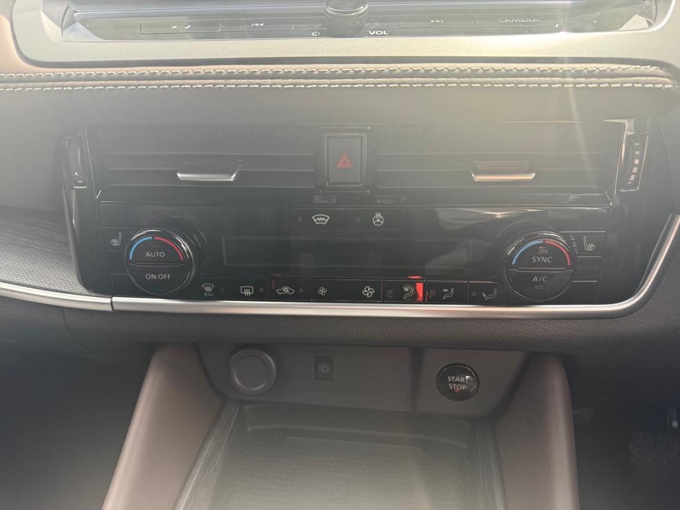 Nissan Qashqai Photo 149139a3-4ac3-4670-8fc1-de2285fc8328.jpeg