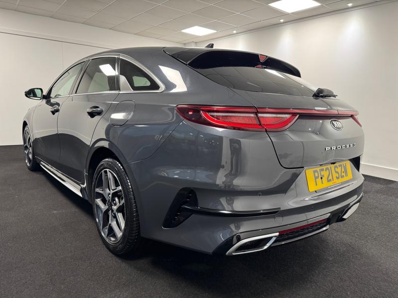 Kia ProCeed Photo 1491f39b-e0e5-42fe-a9db-ad0d866a8e80.jpg