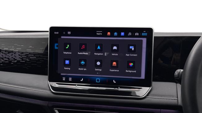 VOLKSWAGEN Tiguan Photo 8