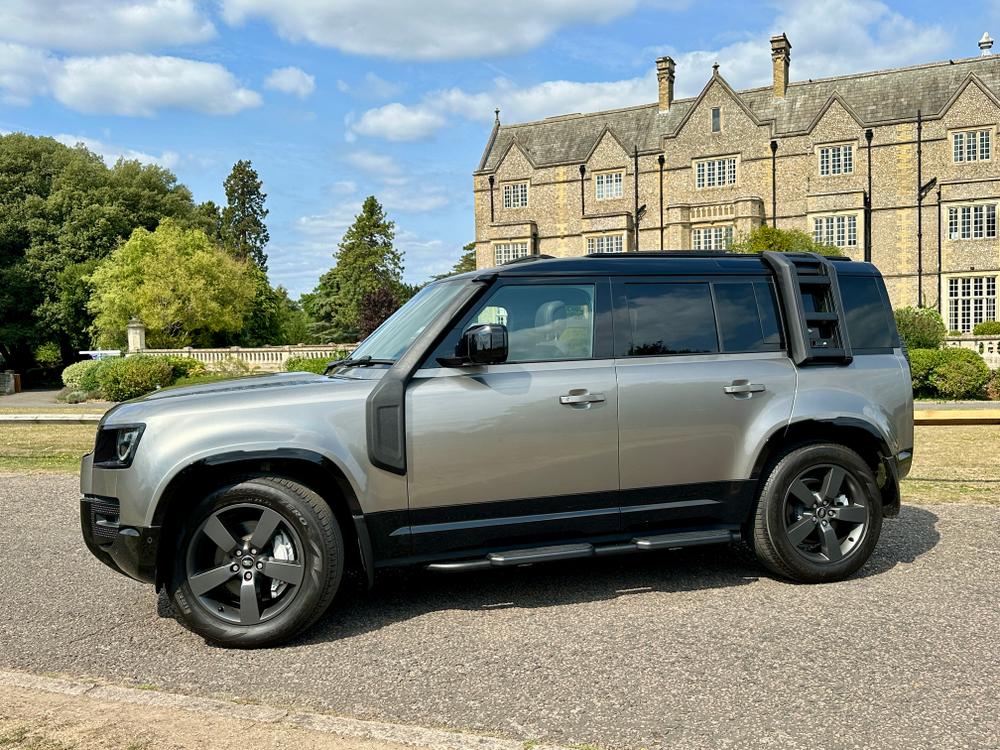 Used Land Rover Defender 110 GX73USE 5