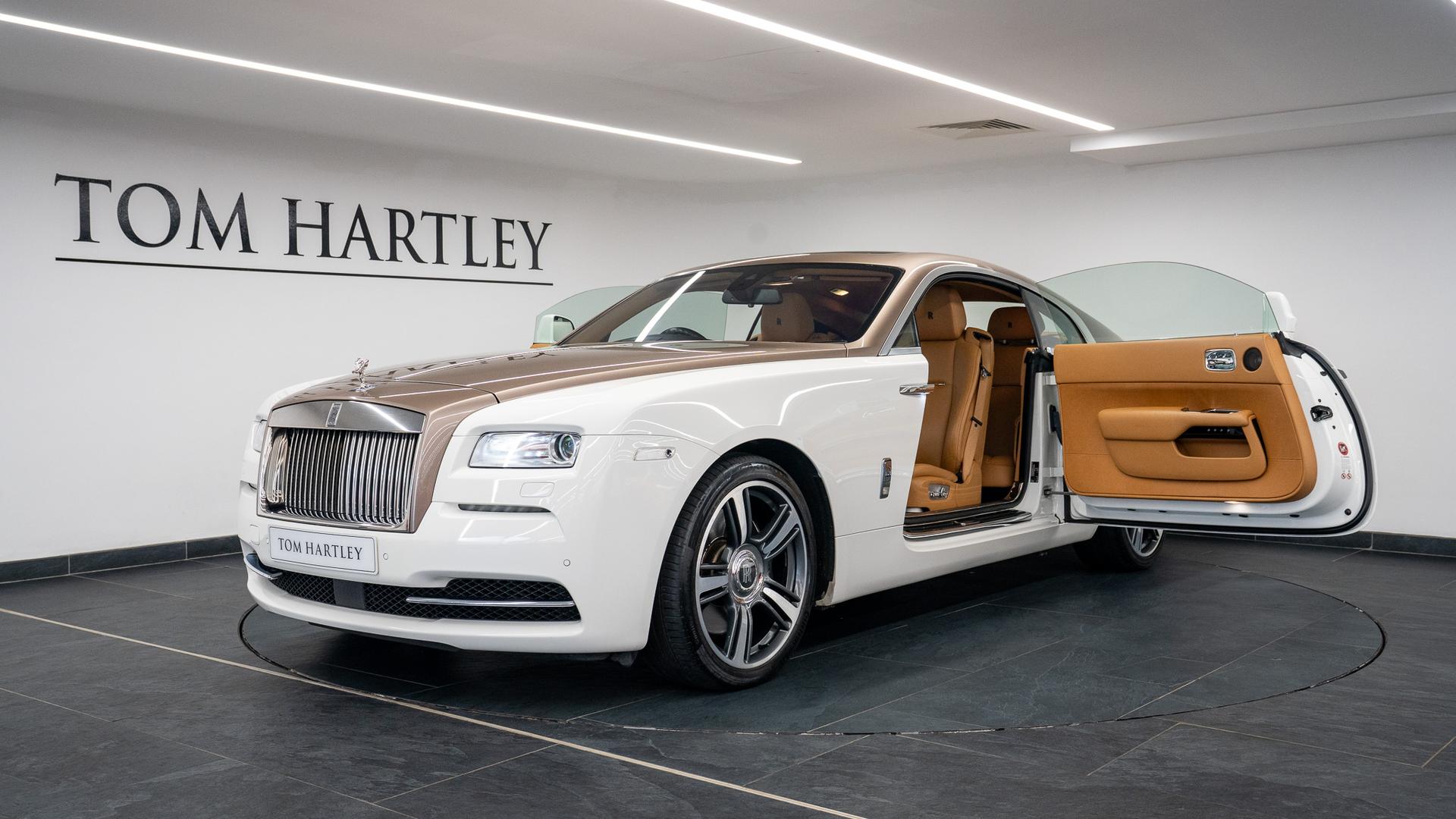 Rolls-Royce Wraith Photo 14cf0db0-95d8-4555-8b1a-3041a09b5579.jpg