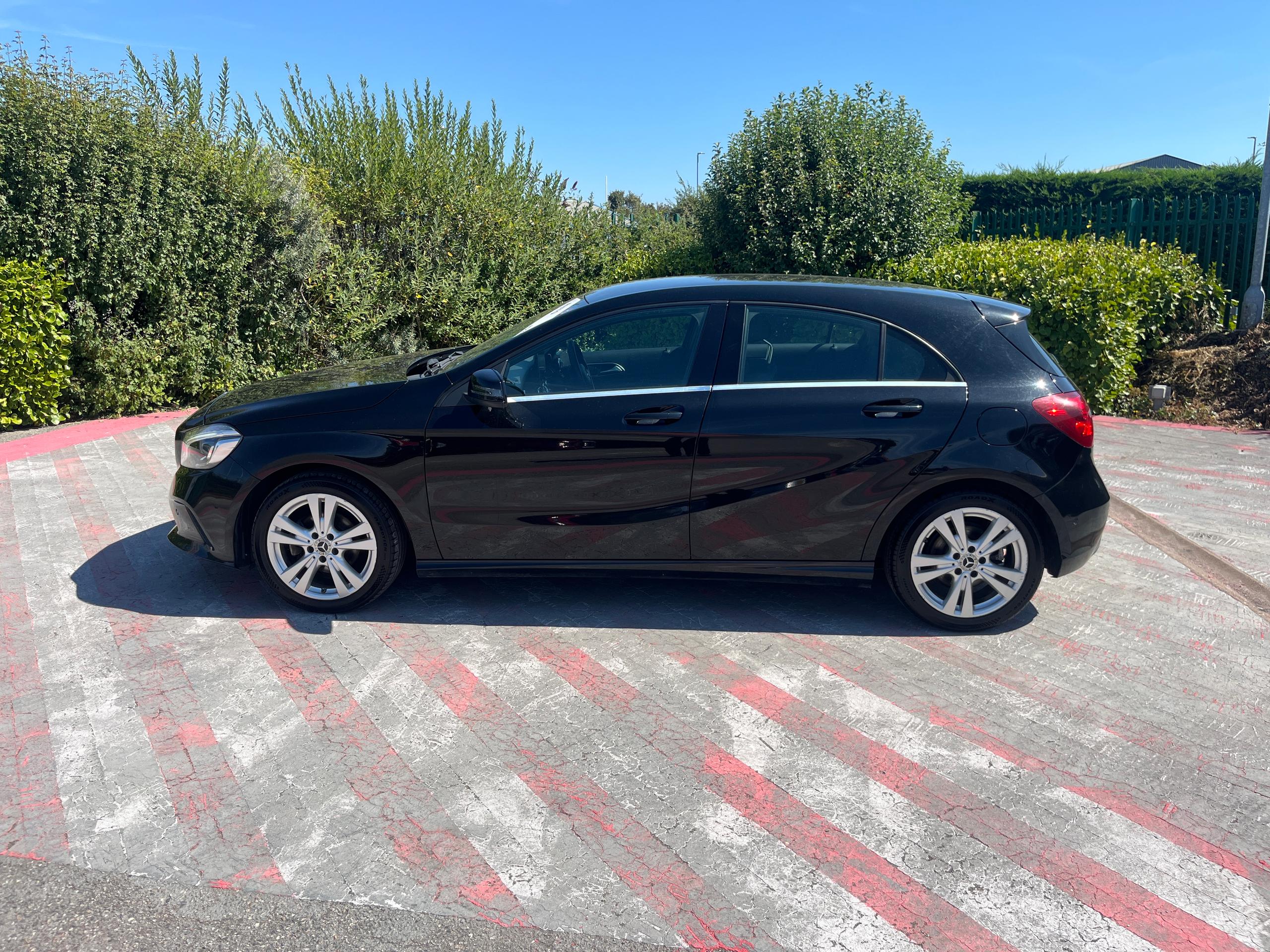Mercedes-Benz A Class Photo 7