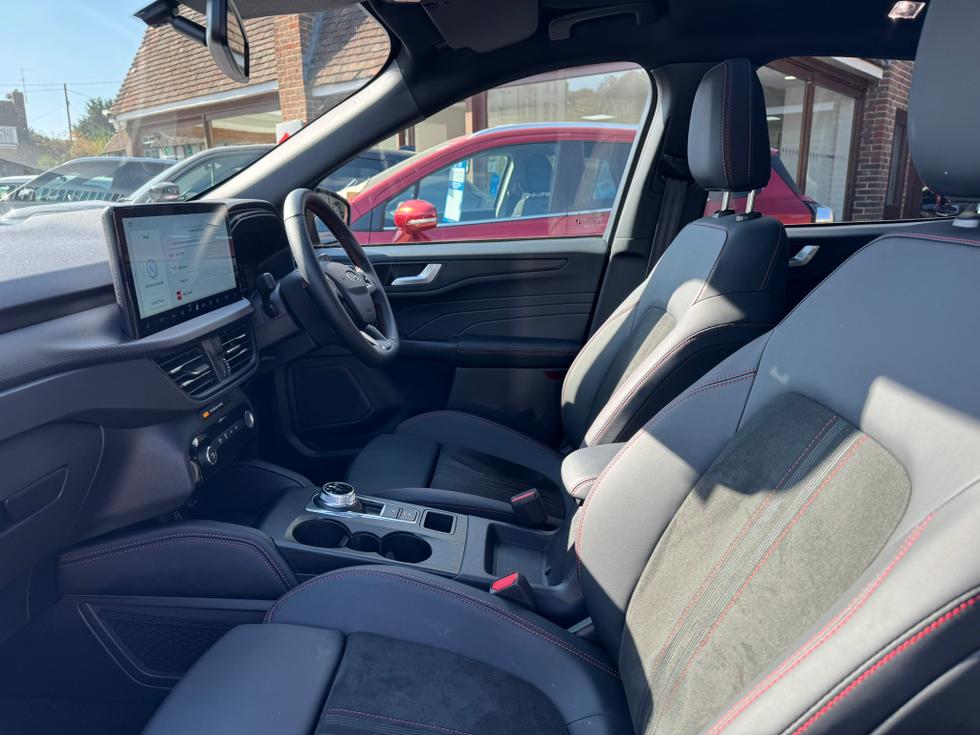 Ford Kuga Photo 14e8c477-167e-482a-b82c-bbb5f69fa333.JPEG