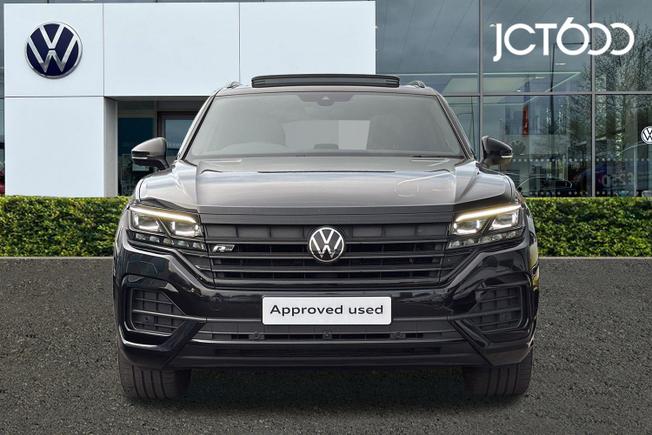 VOLKSWAGEN Touareg Photo 8