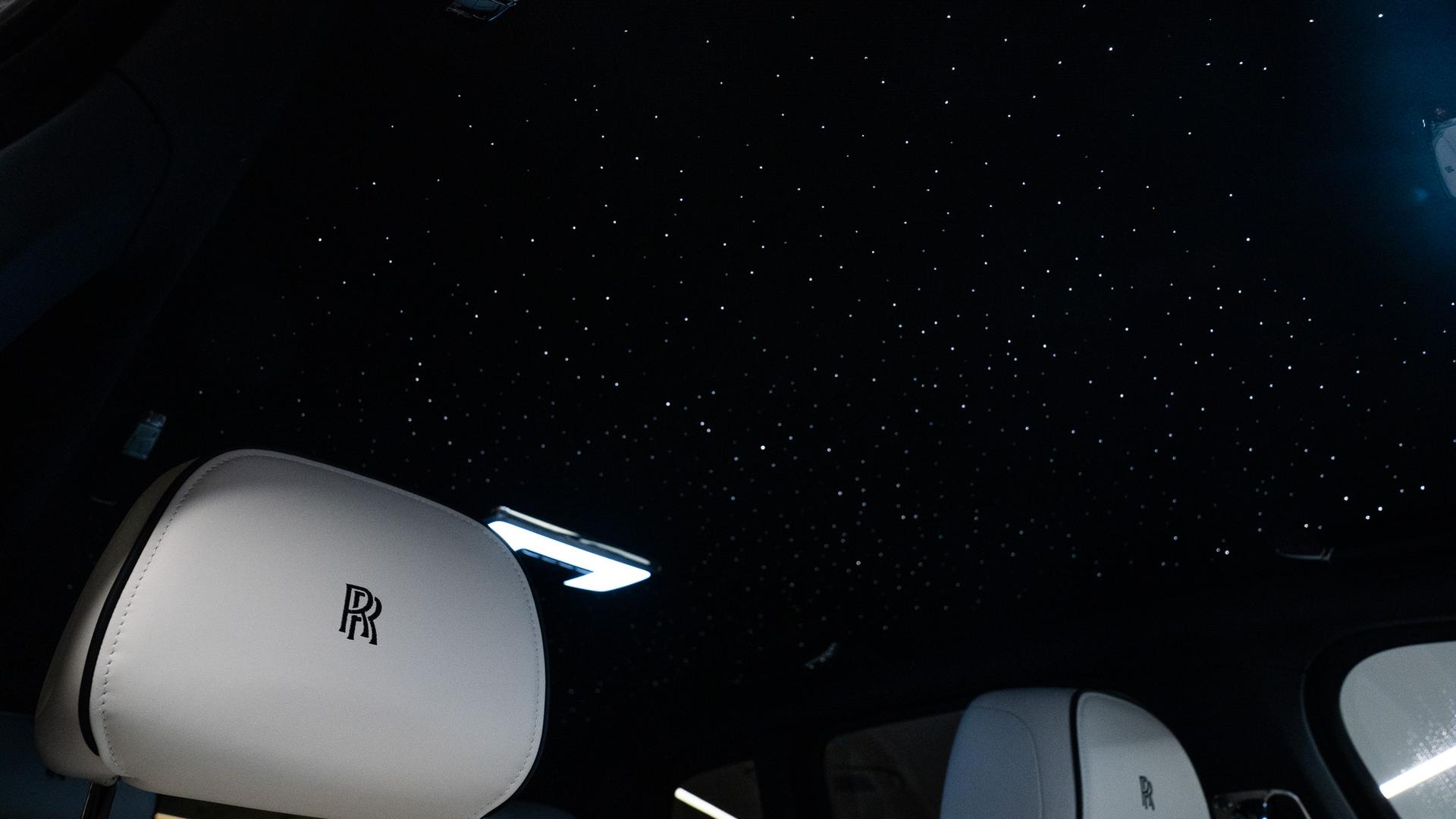 Rolls-Royce Cullinan Photo 150144fc-f08e-404a-9d7d-2b851176966b.jpg