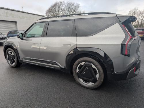 Kia EV9 Photo 1517ce1c-aae0-49d1-85a0-63be01171aed.jpg