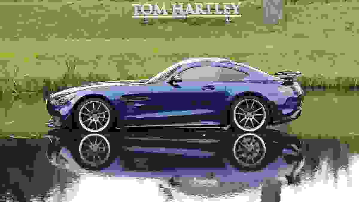 Used 2019 Mercedes-Benz AMG GT R PRO Crystal Digenit Blue Metallic at Tom Hartley