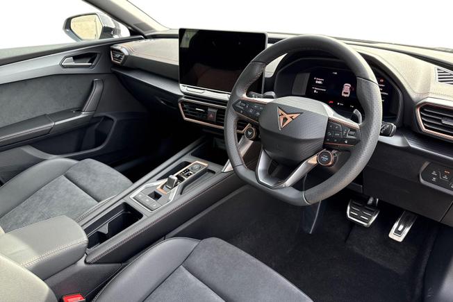 CUPRA Leon Photo 6