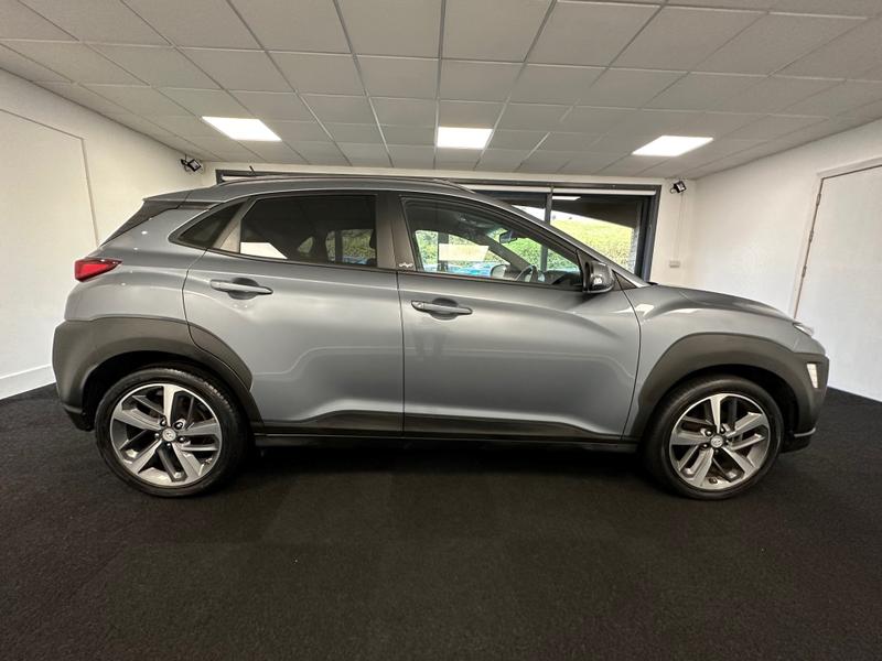 Hyundai KONA Photo 15364463-f3a0-4b29-a835-89f5efb01d87.jpg