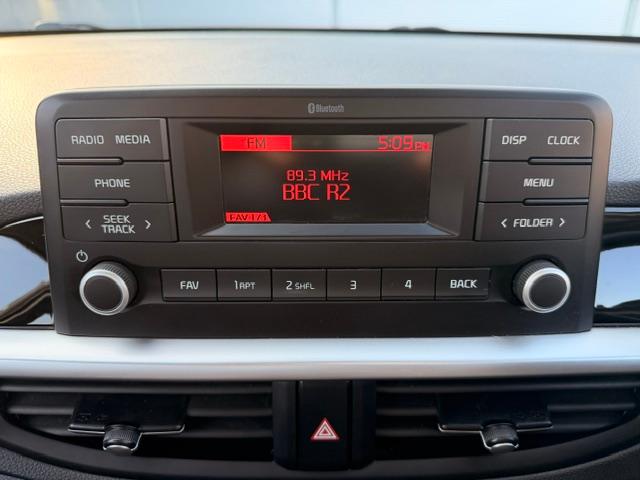 Kia Picanto Photo 153afd27-7fda-4cb1-a46b-bf562e9b6c24.jpg