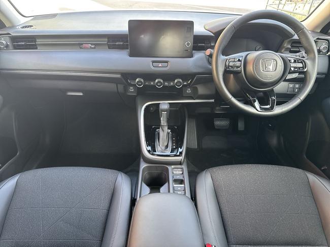 Honda HR-V Photo 153b6c30-0db7-4c7b-ad42-f62cad94cc1b.jpg