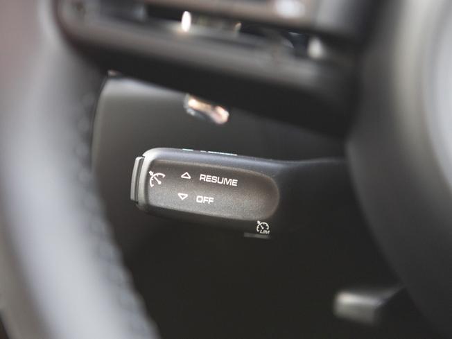 PORSCHE Macan Photo 21