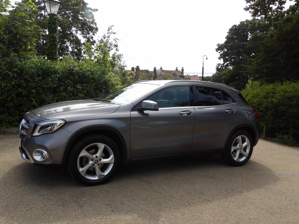Used Mercedes-Benz GLA KL68MYJ 4