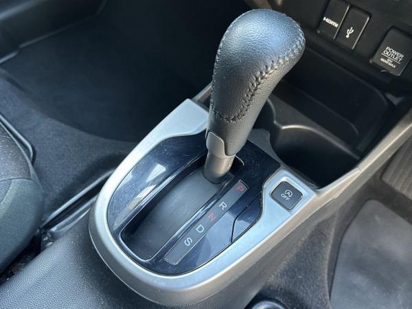 Honda Jazz Photo 20