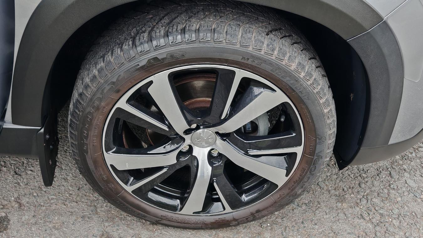 Used Peugeot 2008 P500SUV 37