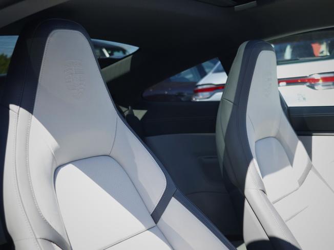 PORSCHE 911 Photo 28