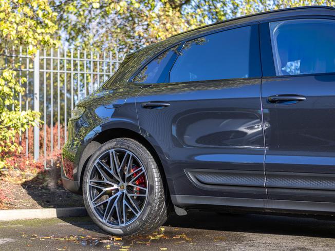PORSCHE Macan Photo 33