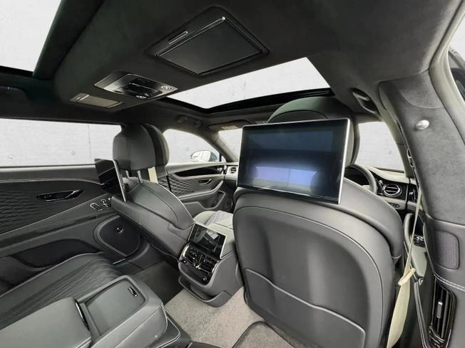 BENTLEY Flying Spur Photo 11
