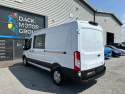 Ford Transit Trend Photo 0