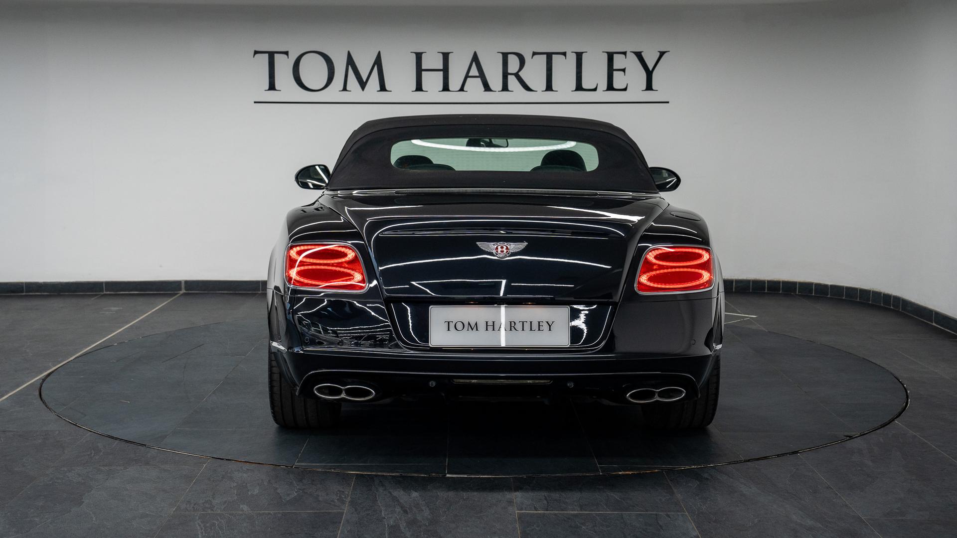 Bentley Continental GTC Photo 15a8bb47-c6ee-47e7-a147-8413cb08b016.jpg